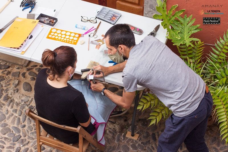 AMANAY explicación a una alumna