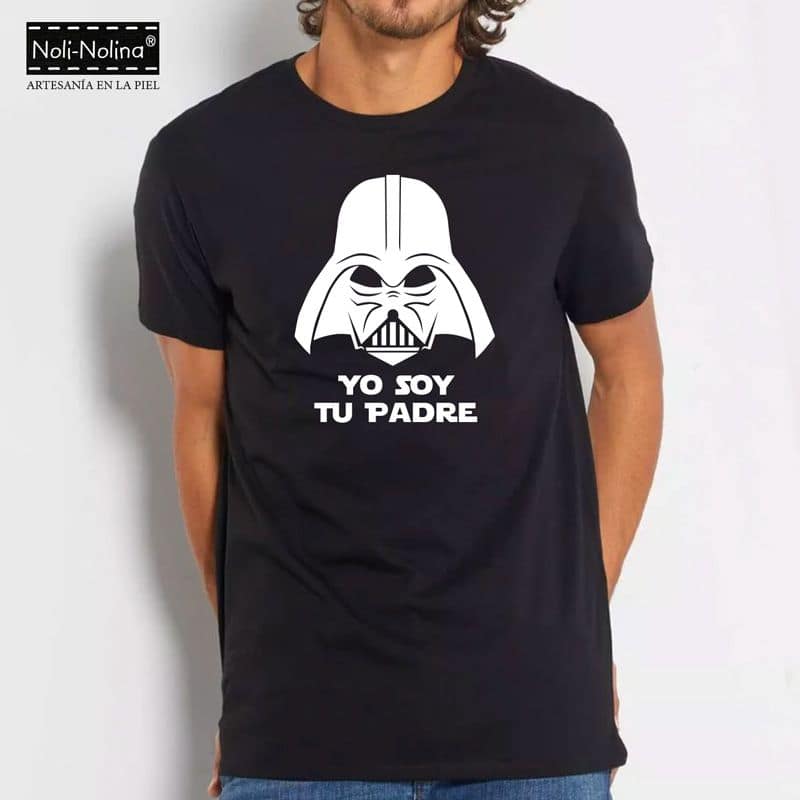 camiseta negra de hombre con el texto de star wars yo soy tu padre en color blanco