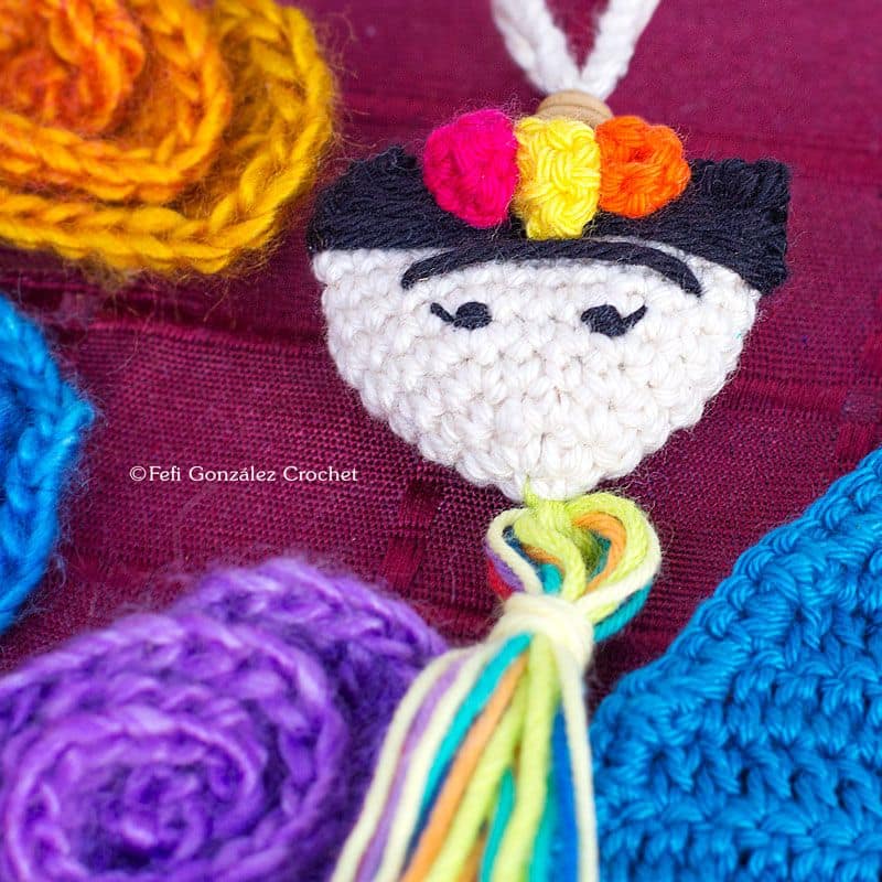 Colgante Frida Kahlo Fefi Gonzalez Crochet