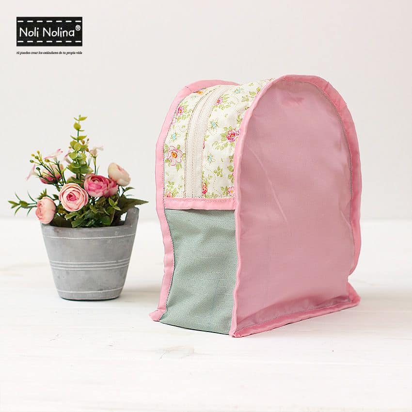 Interior Mochila de Adriana