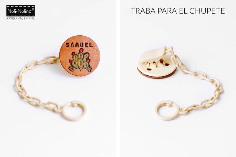 Traba Samuel personalizada para chupete con adorno de cuero