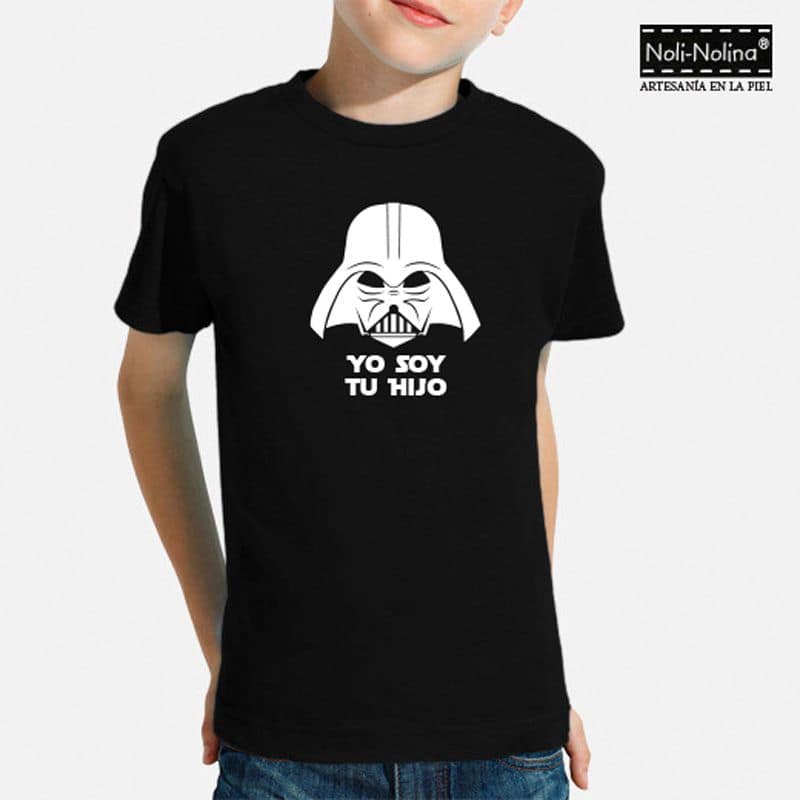 camiseta negra de niño con el texto de star wars yo soy tu hijo en color blanco