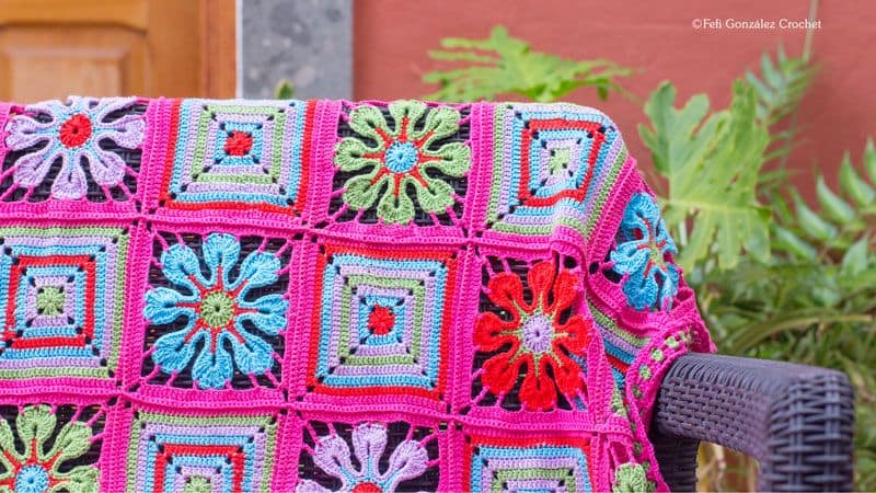 Detalle de colcha elaborada por Fefi González Crochet